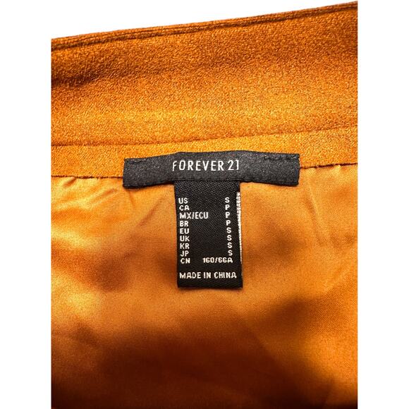 Forever 21 Bright Tan Faux Suede Mini Skirt with Belt Size Small - Picture 9 of 11
